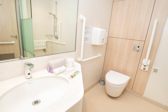 Image of CUHK Medical Centre Paediatric Ward1-bed RoomEnvironment 中大醫院 兒科病房單人房相片
