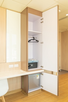 Image of CUHK Medical Centre Inpatient Ward Deluxe Room Environment 中大醫院 病房貴賓套房相片
