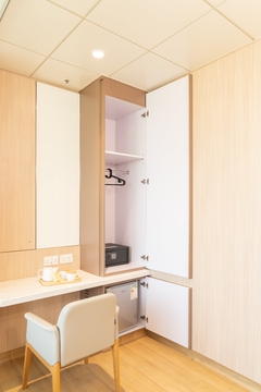 Image of CUHK Medical Centre Inpatient Ward Private Room (1A ) Environment 中大醫院 病房私家房 (1A) 相片
