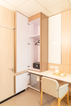 Image of CUHK Medical Centre Inpatient Ward Private Room (1B) Environment 中大醫院 病房私家房 (1B) 相片
