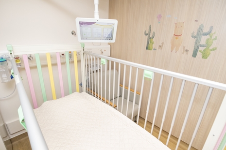 Image of CUHK Medical Centre Paediatric Ward2-bed RoomEnvironment 中大醫院 兒科病房二人房相片
