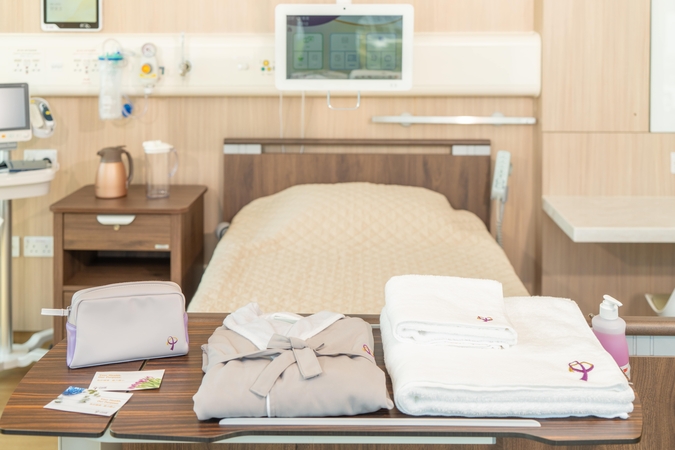 Image of CUHK Medical Centre Inpatient Ward Deluxe Room Environment 中大醫院 病房貴賓套房相片
