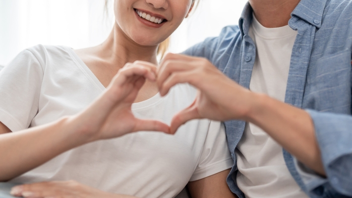 Image of an asian couple