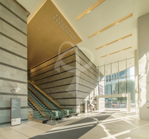 LG Lobby
