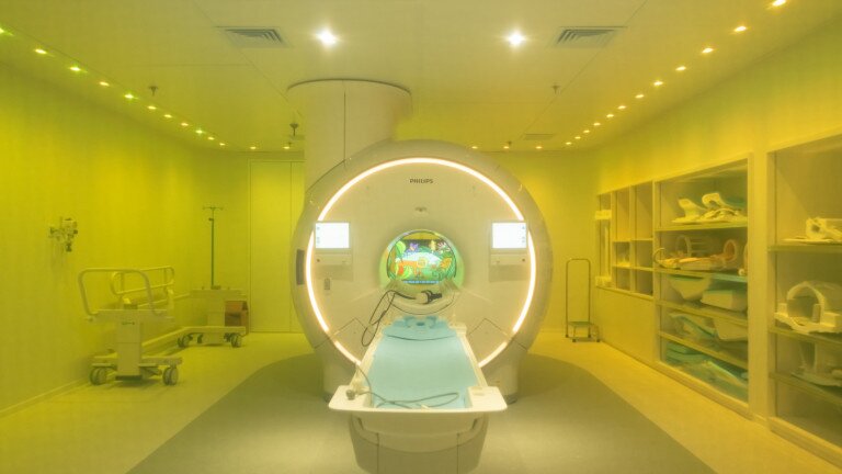 Magnetic Resonance Imaging (MRI)