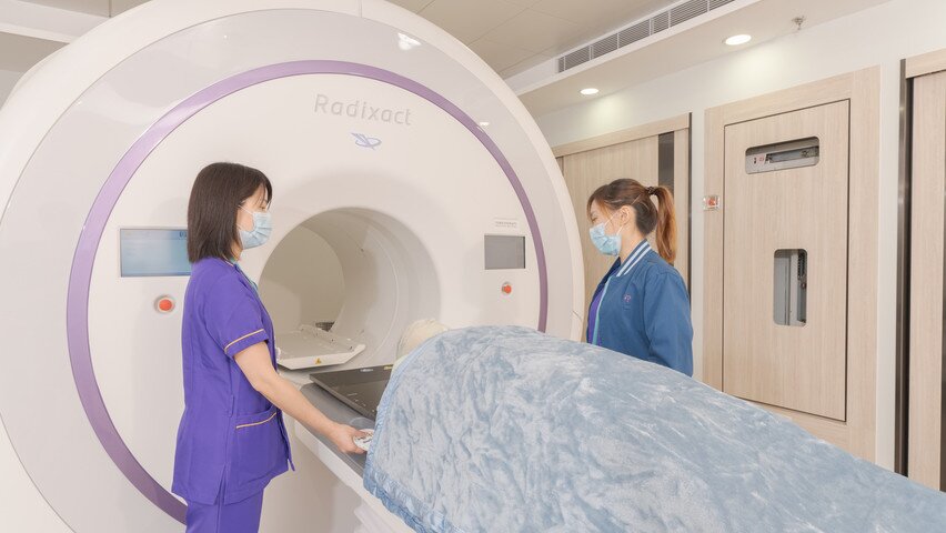 螺旋放射治疗系统 Radixact X9 - Tomotherapy